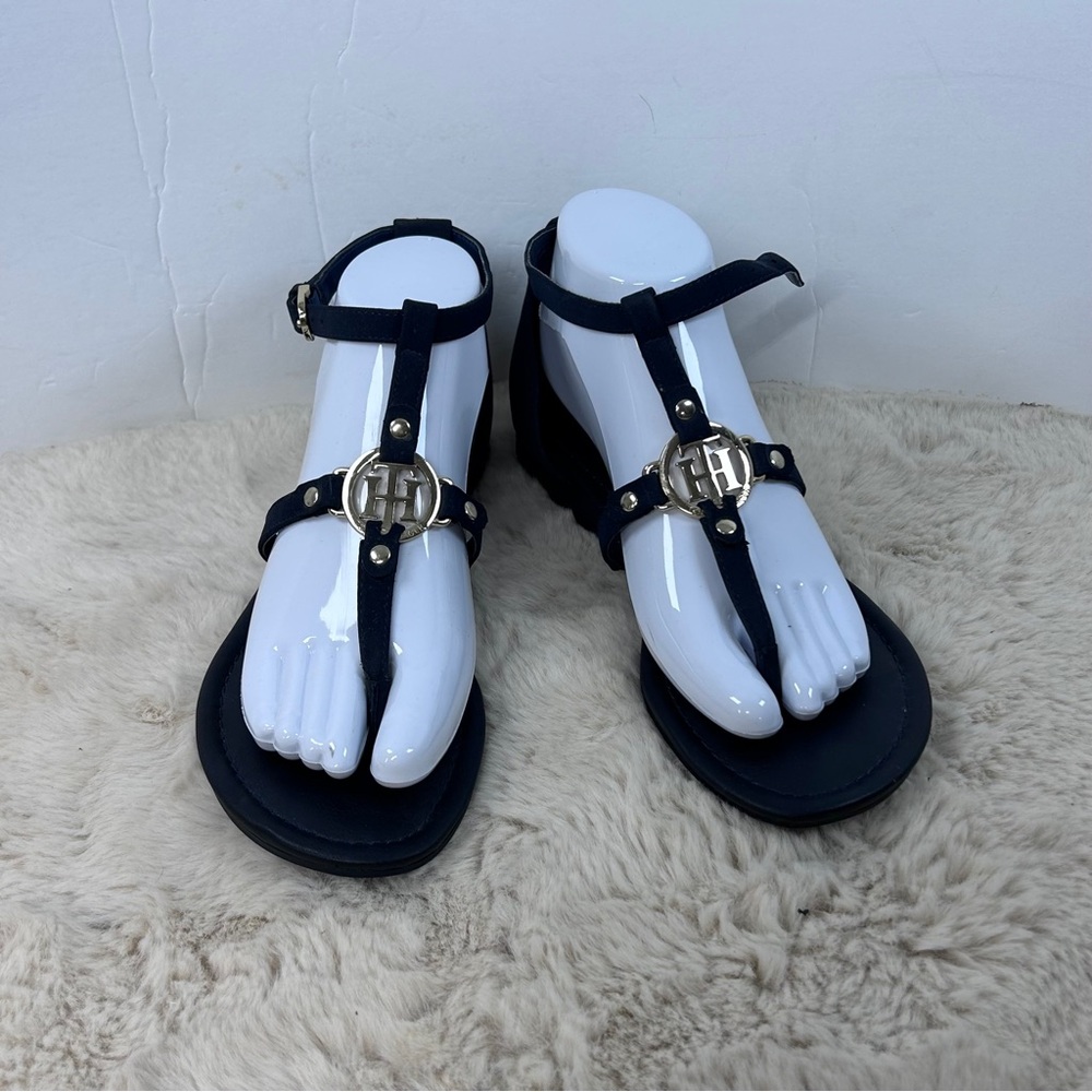Tommy Hilfiger Blue Sandals Modern Design‎ Size 8